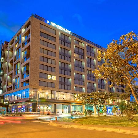 วินด์แฮม โบโกตา Hotel ภายนอก รูปภาพ Wyndham Casablanca
