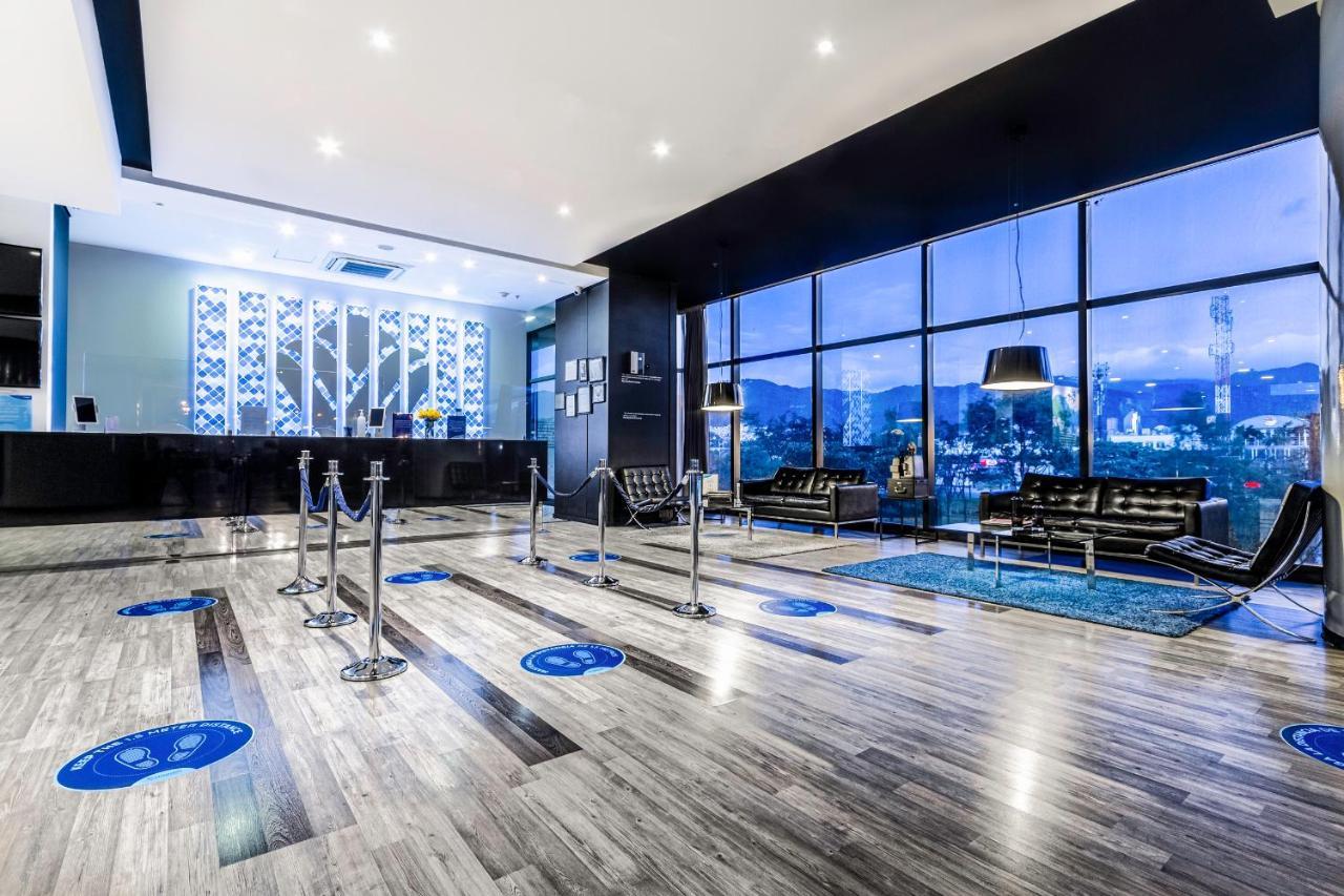 วินด์แฮม โบโกตา Hotel ภายนอก รูปภาพ Lobby