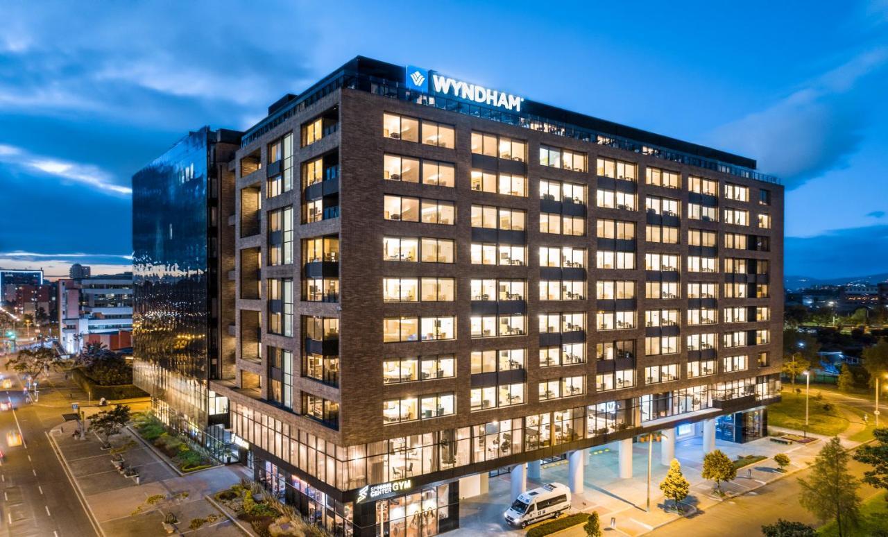 วินด์แฮม โบโกตา Hotel ภายนอก รูปภาพ Wyndham Grand Vilnius