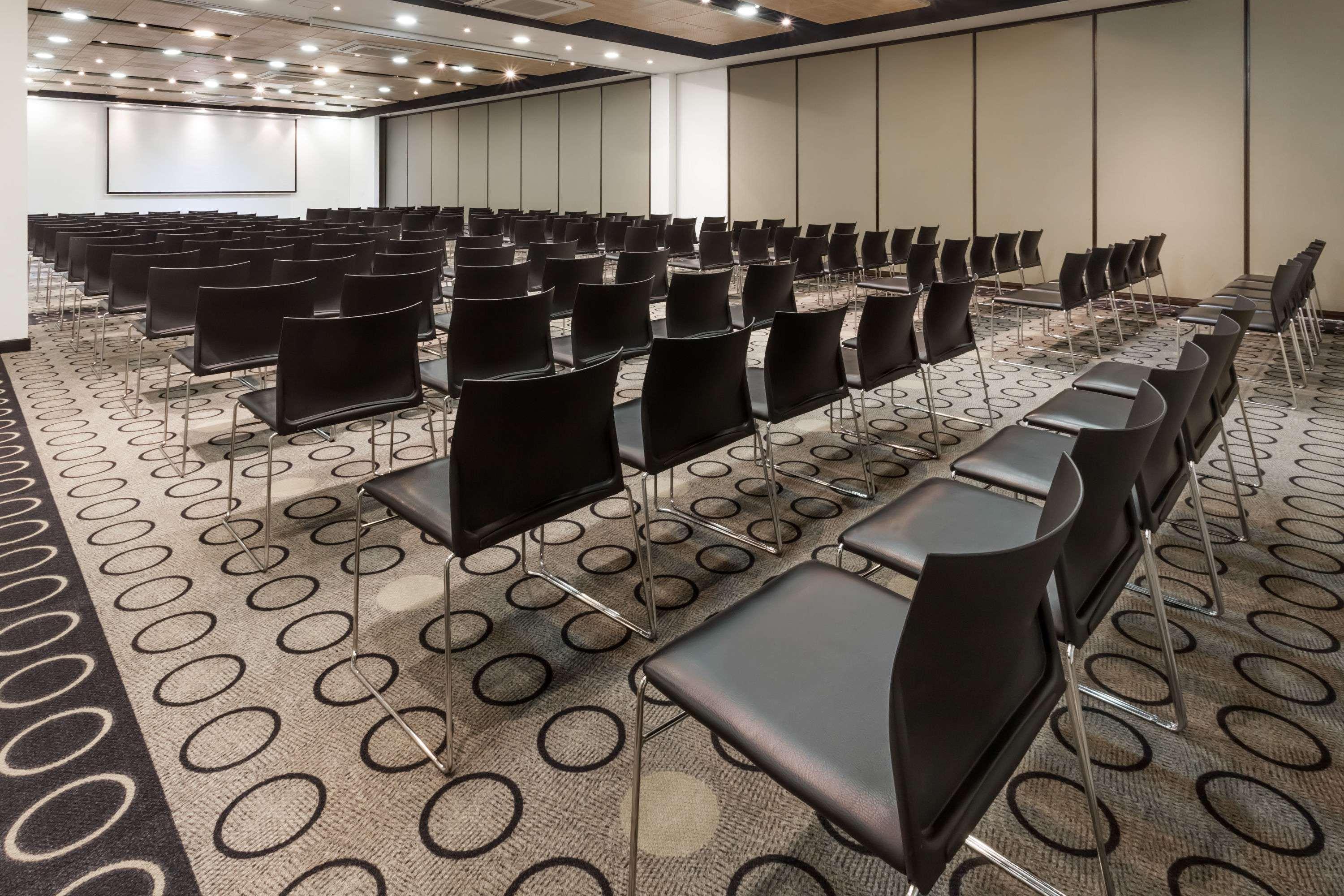 วินด์แฮม โบโกตา Hotel ภายนอก รูปภาพ Meeting room