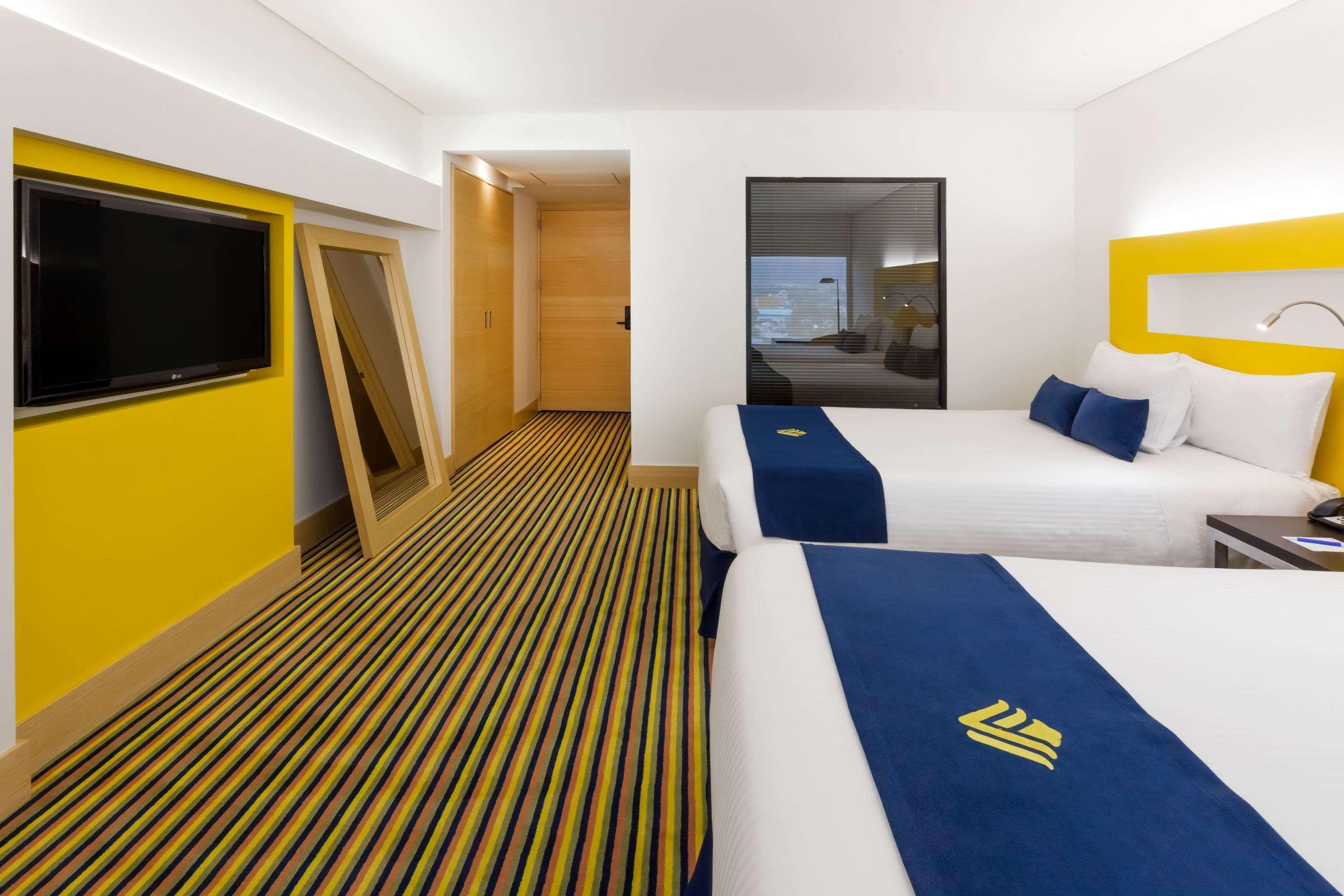วินด์แฮม โบโกตา Hotel ภายนอก รูปภาพ A room at the hotel