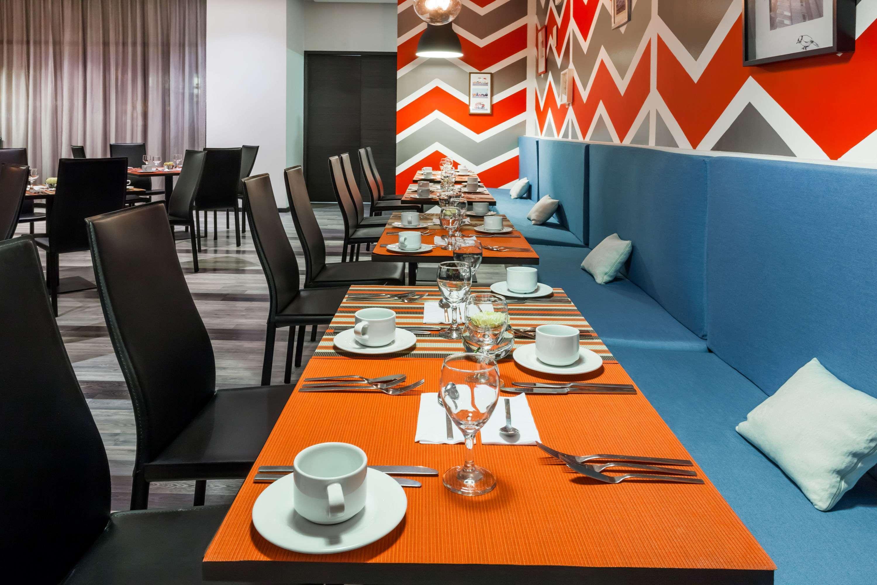 วินด์แฮม โบโกตา Hotel ภายนอก รูปภาพ Restaurant