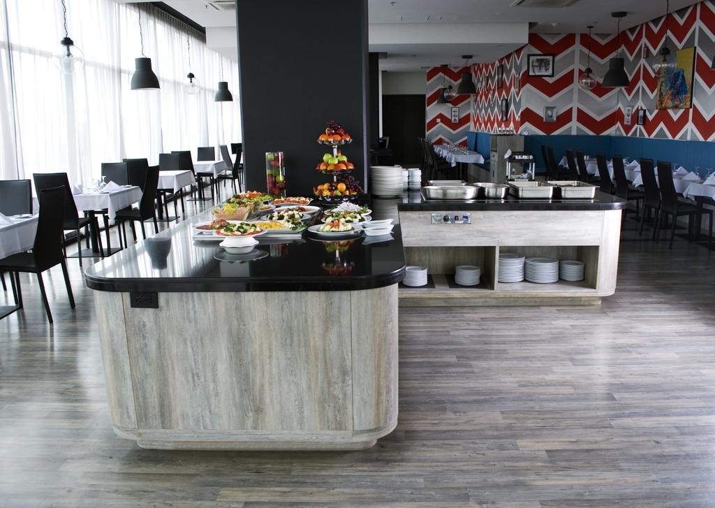 วินด์แฮม โบโกตา Hotel ภายนอก รูปภาพ The restaurant