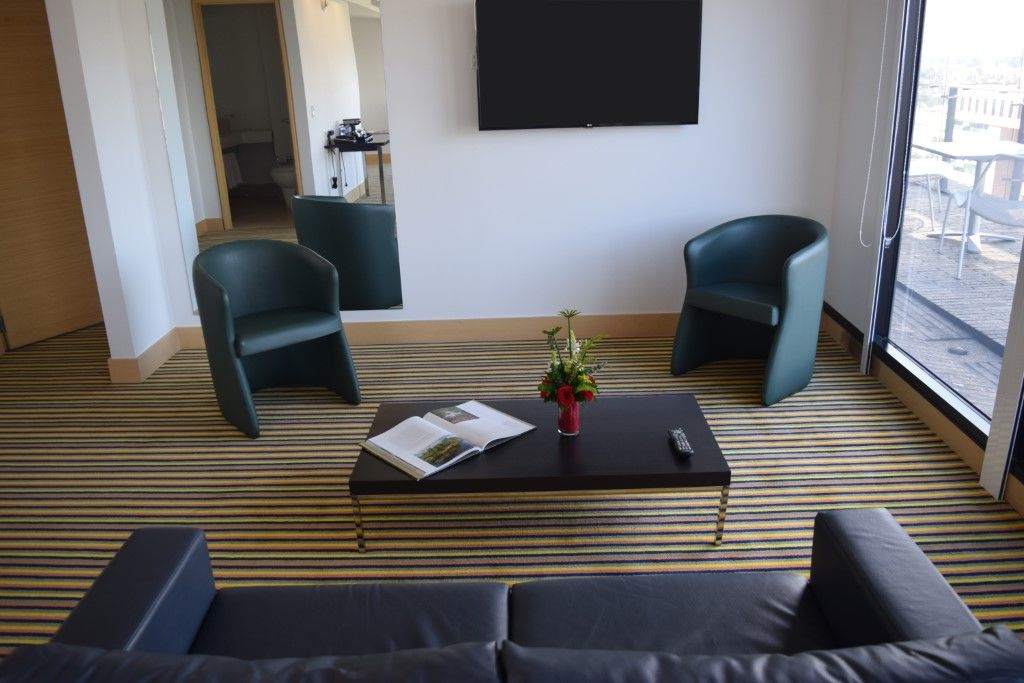 วินด์แฮม โบโกตา Hotel ภายนอก รูปภาพ A room at the hotel